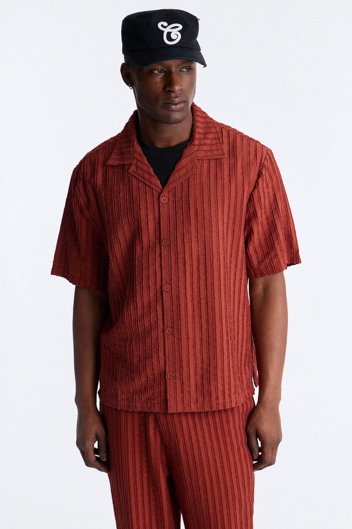 Relaxed Aegean Pleat Cuban Collar Button Up - Rust
