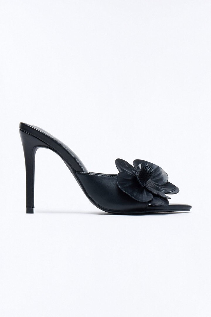 Bloomy Flower Stiletto Heels - Black
