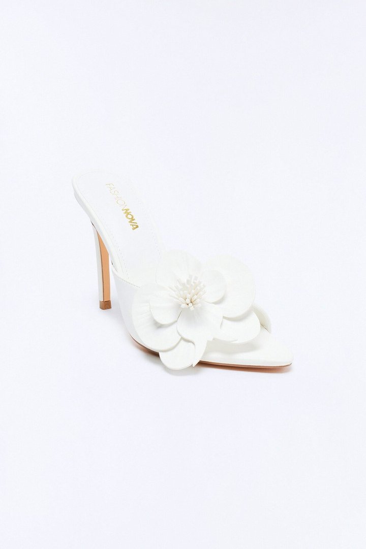 Bloomy Flower Stiletto Heels - White