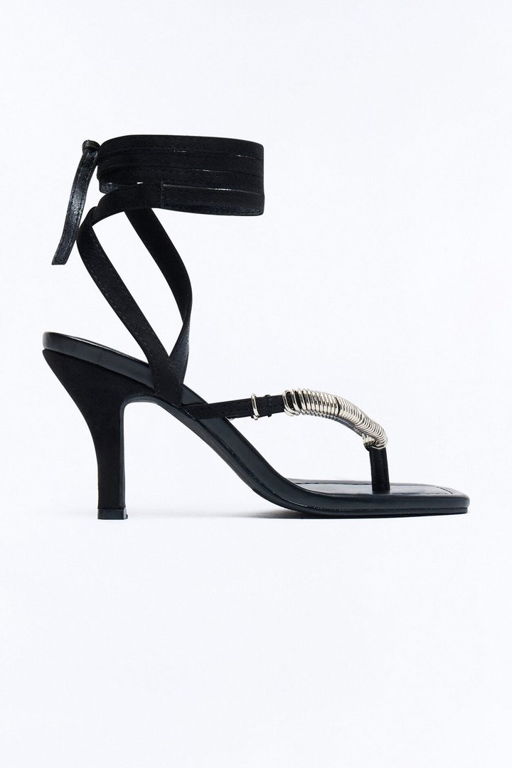 Flexa Thong Wrap Up Heels - Black