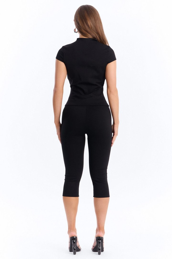 Sienna Keyhole Capri Set - Black
