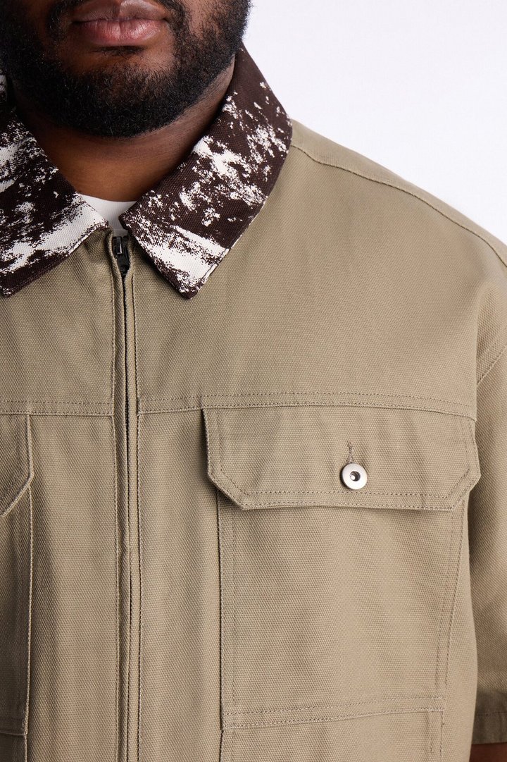 Canon Contrast Collar Zip Up Shirt - Taupe