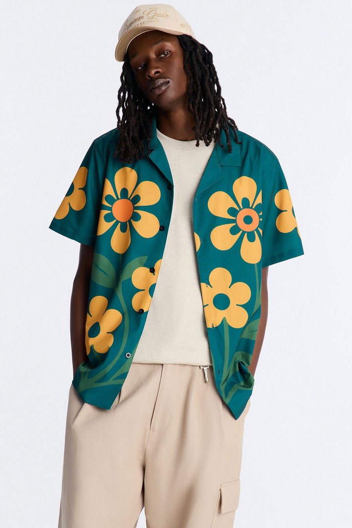 Relaxed Forest Bloom Button Up Shirt - Green