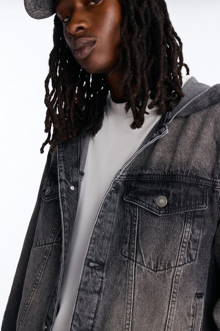 Shrunken Off Duty Denim Trucker Jacket - Black Wash