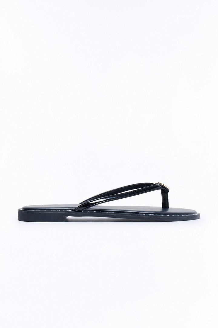 Rici Heart Flip Flops - Black