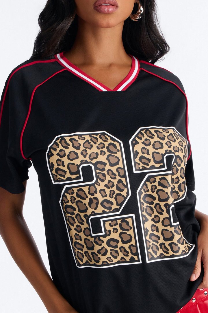 Leopard Numbers V Neck Jersey - Black