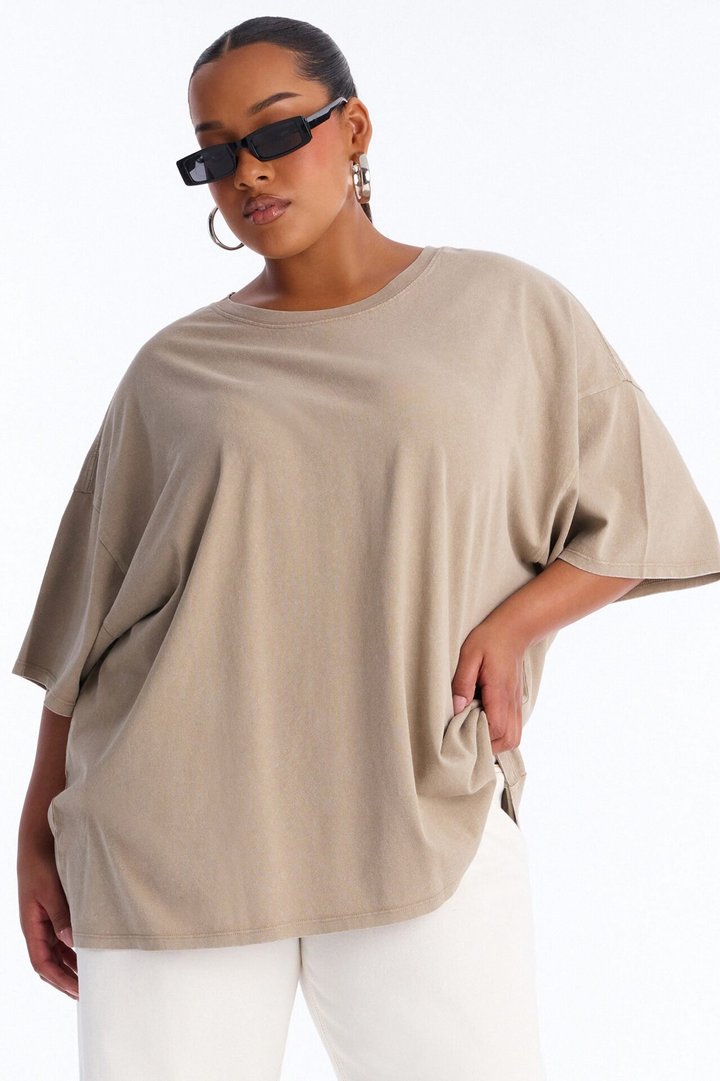 The Washed Oversized Tee - Olive