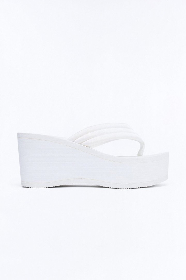 Gal Thong Platform Wedges - White