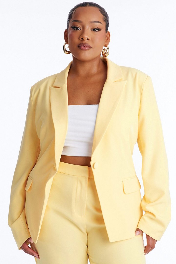 Breaking Even Blazer - Butter Yellow