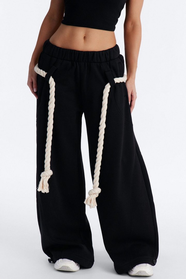 Rope Me In Baggy Barrel Sweatpants - Black