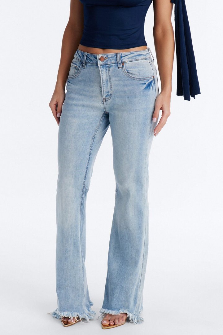Young And Free Raw Hem Flare Jeans - Light Wash