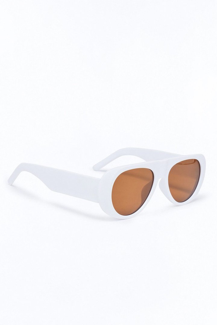 Dirty Chai Aviator Sunglasses - White