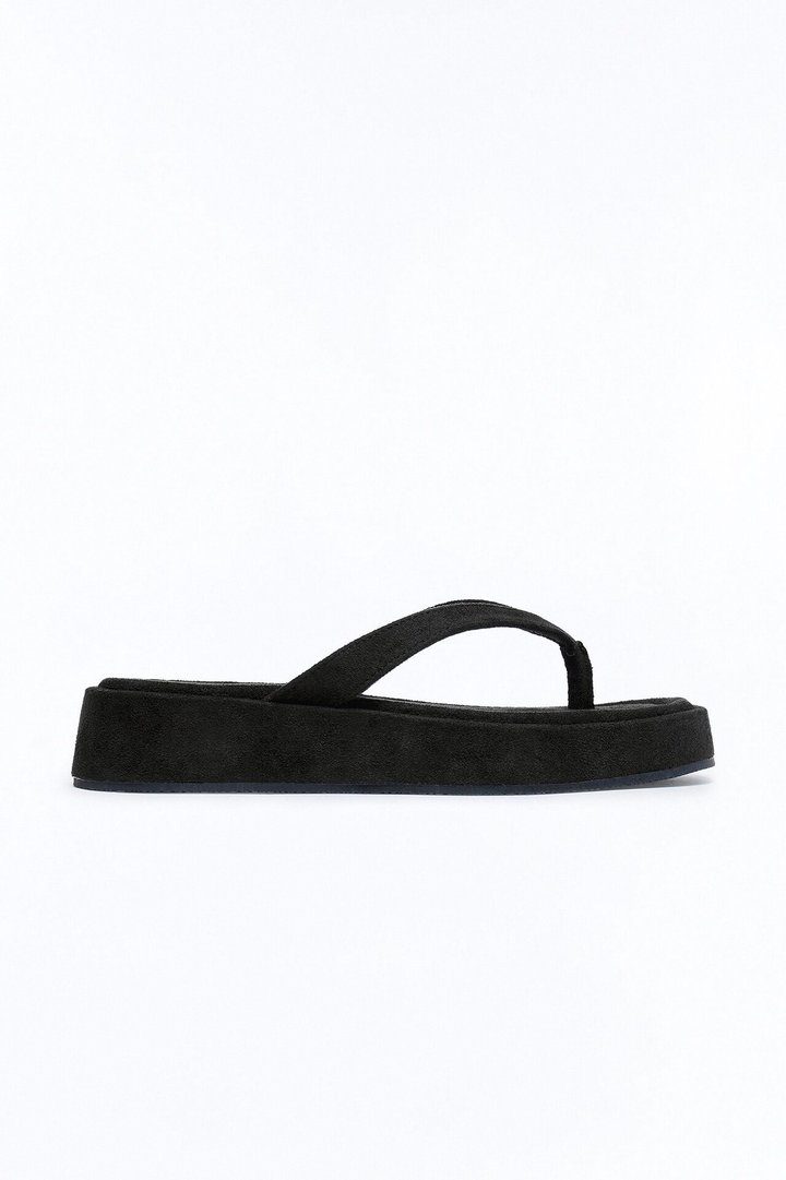 Riley Square Toe Flip Fops - Black