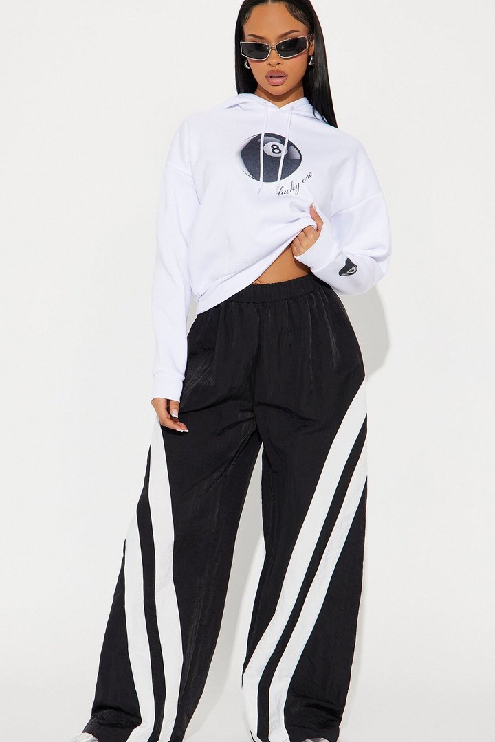Follow The Curve Windbreaker Track Pant - Black