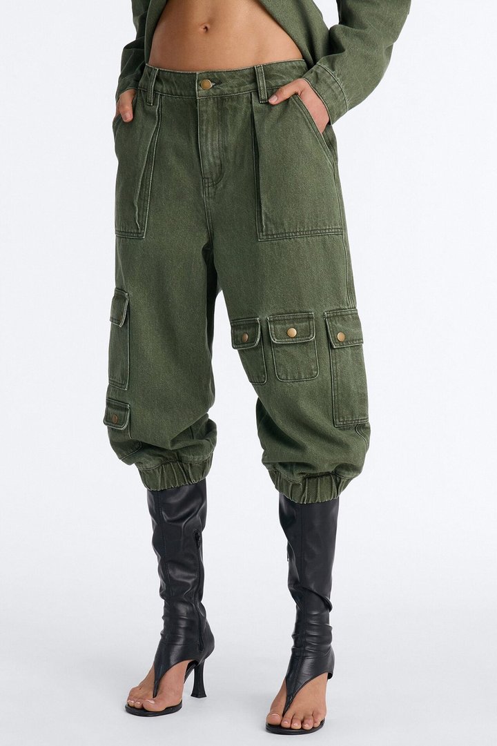 First Ranker Capri Cargo Jogger Jeans - Olive