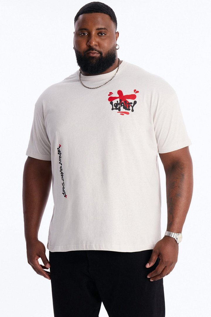 Loyalty Runs Deep Out Here Short Sleeve Tee - Grey