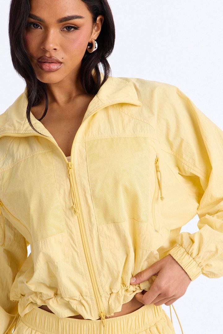 Stay Cool Cropped Windbreaker Jacket - Butter Yellow