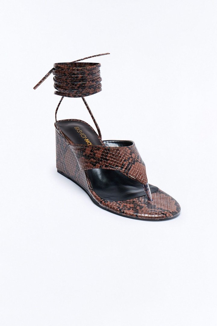 Alexia Thong Wrap Up Wedges - Black/combo