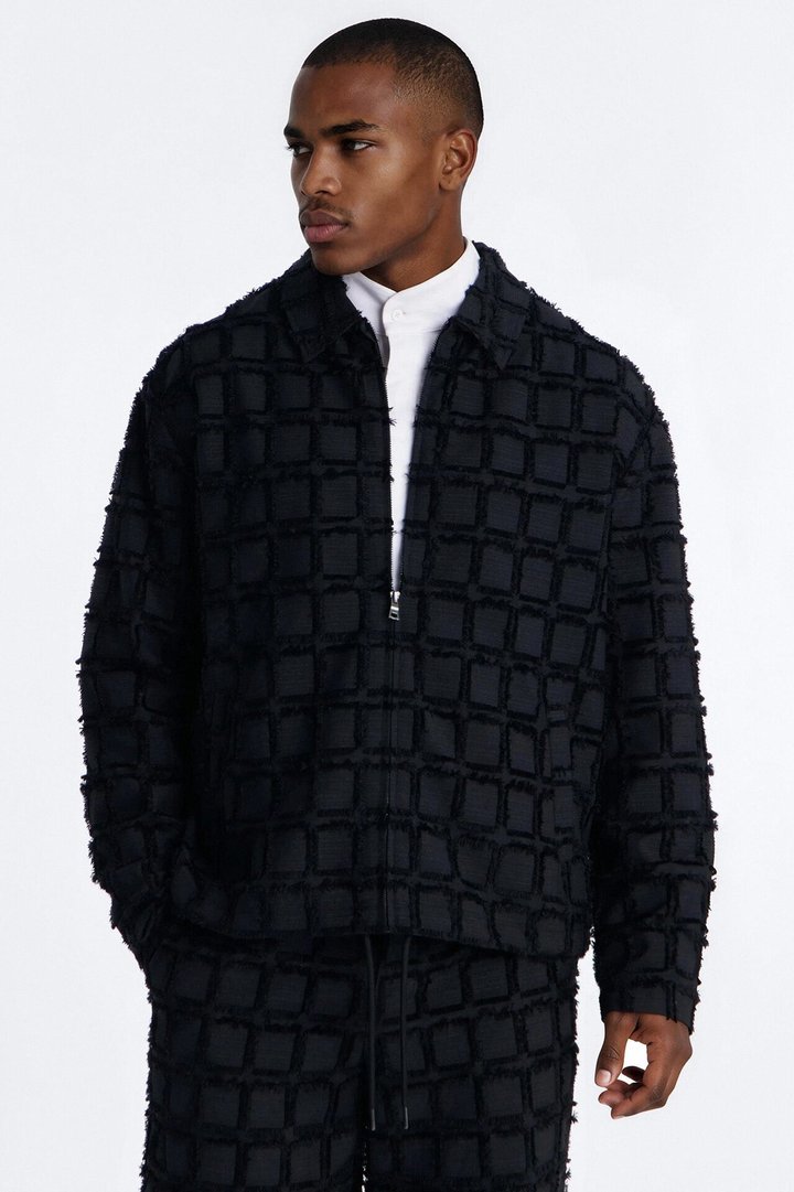 Quadrate Textured Zip Jacket - Black
