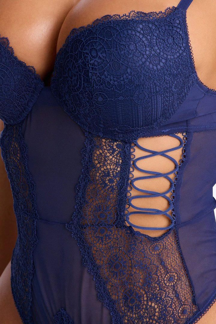 Noe Mesh Embroidered Padded Teddy - Navy