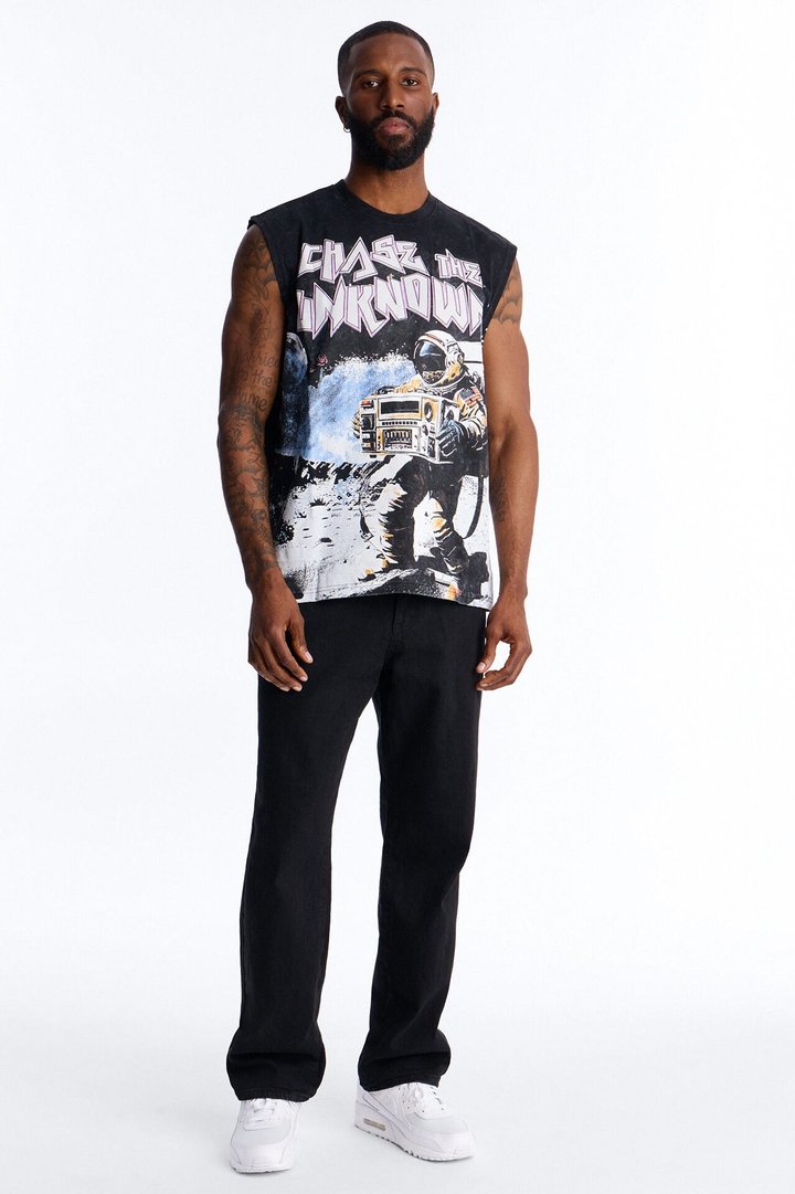 Chase The Unknown Vintage Muscle Tee - Black Wash
