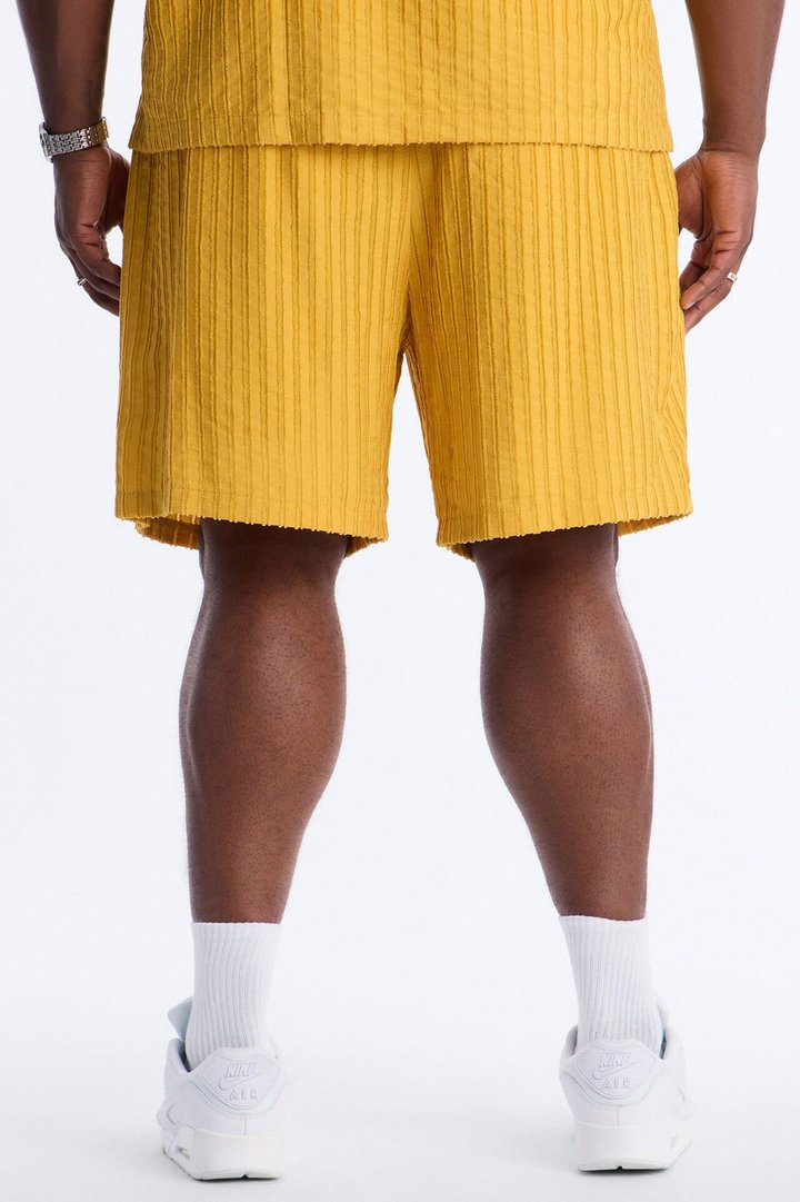 Relaxed Aegean Pleat Short - Mustard