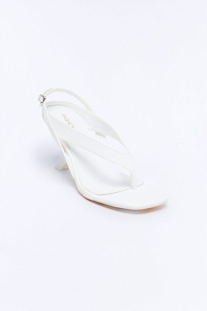 Clarence Novelty Slingback Wedges - White