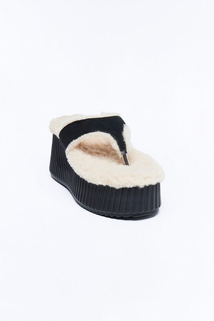 Kiana Faux Fur Wedges - Black