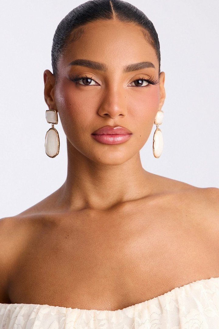 Angelic Aura Drop Earrings - White/Gold