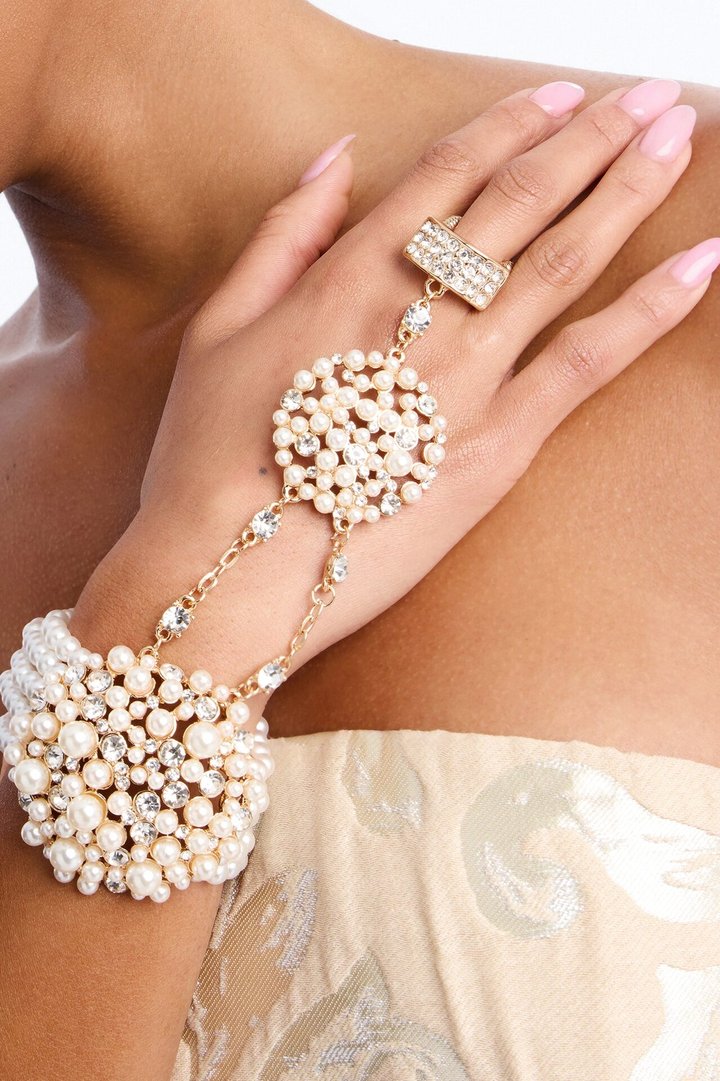 Pearls At My Wrist Handchain - Gold/combo