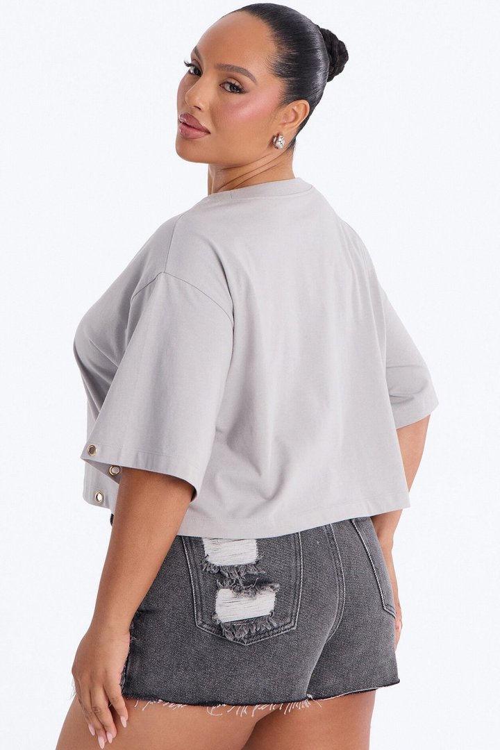 Betty Boop Texas Cropped Tee With Studs - Light Grey
