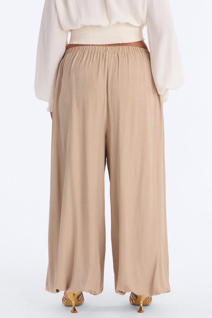 Never Too Much Pleated Balloon Pant 30″ - Taupe