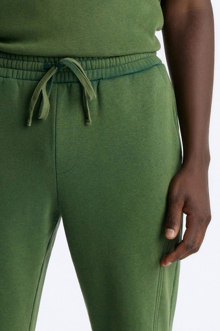 Washed Raw Edge Flare Sweatpant - Green