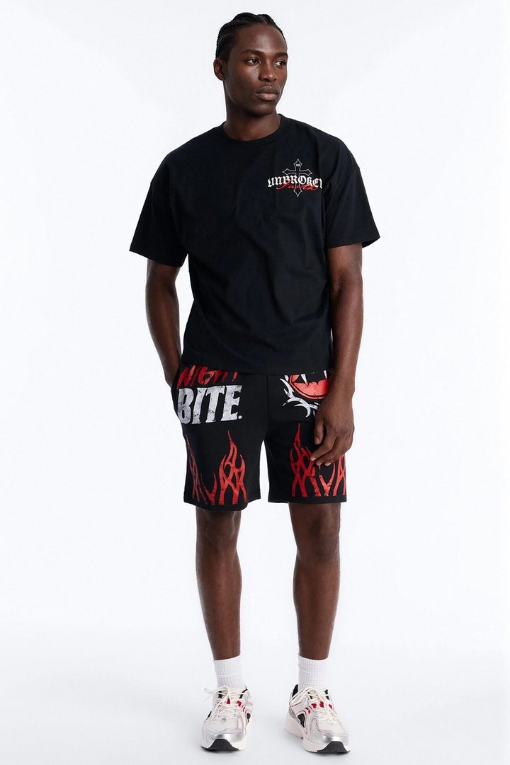 Night Bite Sweatshorts - Black