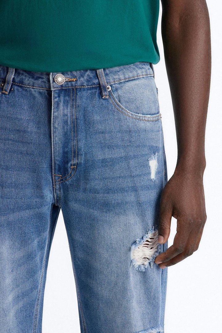Essential Destroyed Straight Rigid Jean - Medium Blue Wash