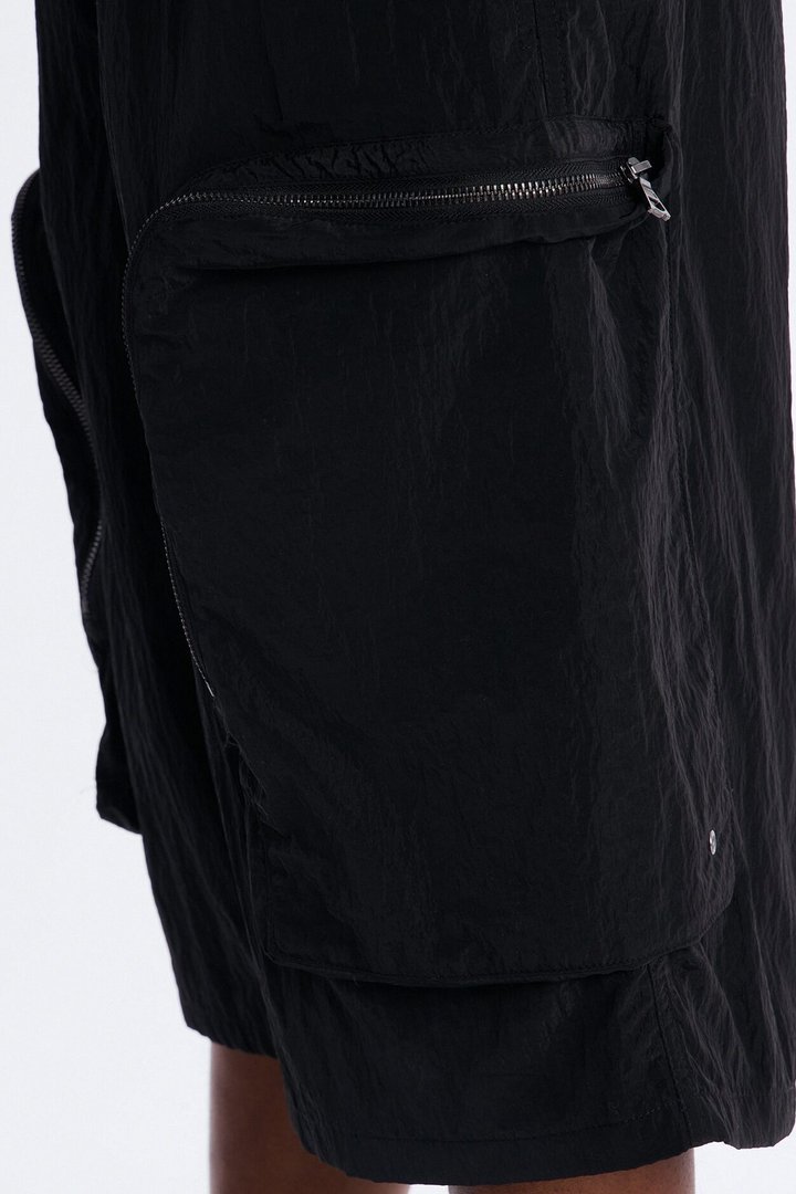 Baggy Oversized Pockets Tech Short - Black