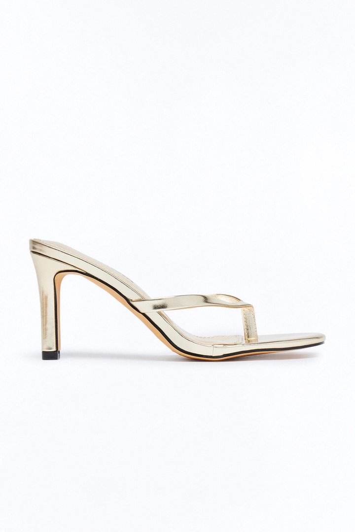 Trudey Thong Heels - Gold