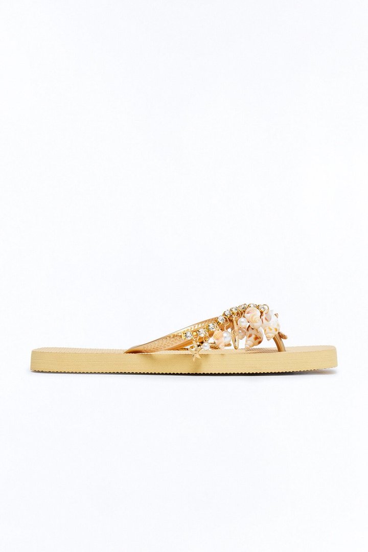 Sea Goddess Seashell Flip Flops - Gold