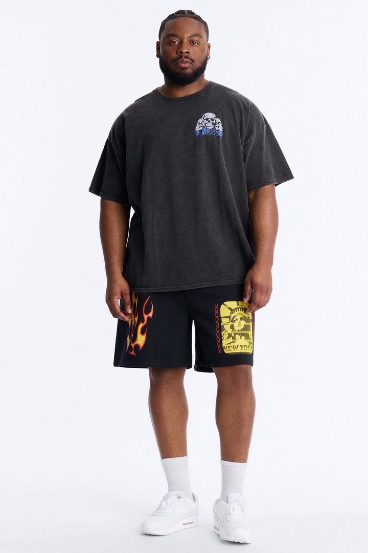 The City That Never Sleeps NYC Sweatshorts - Black