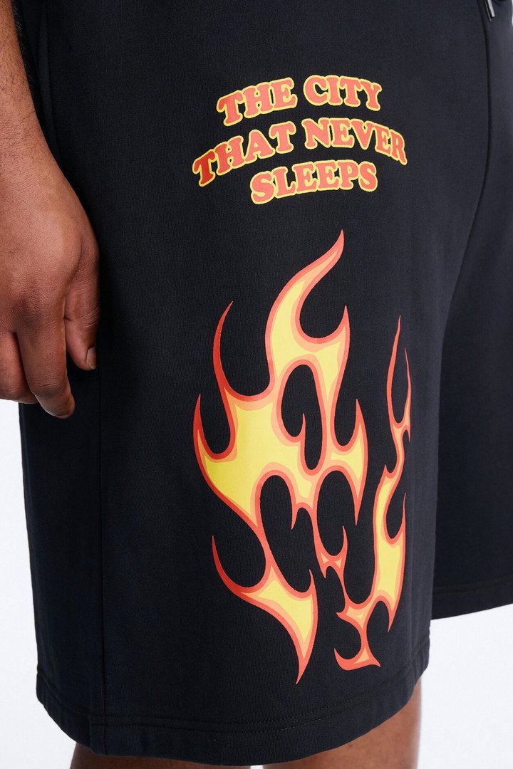 The City That Never Sleeps NYC Sweatshorts - Black