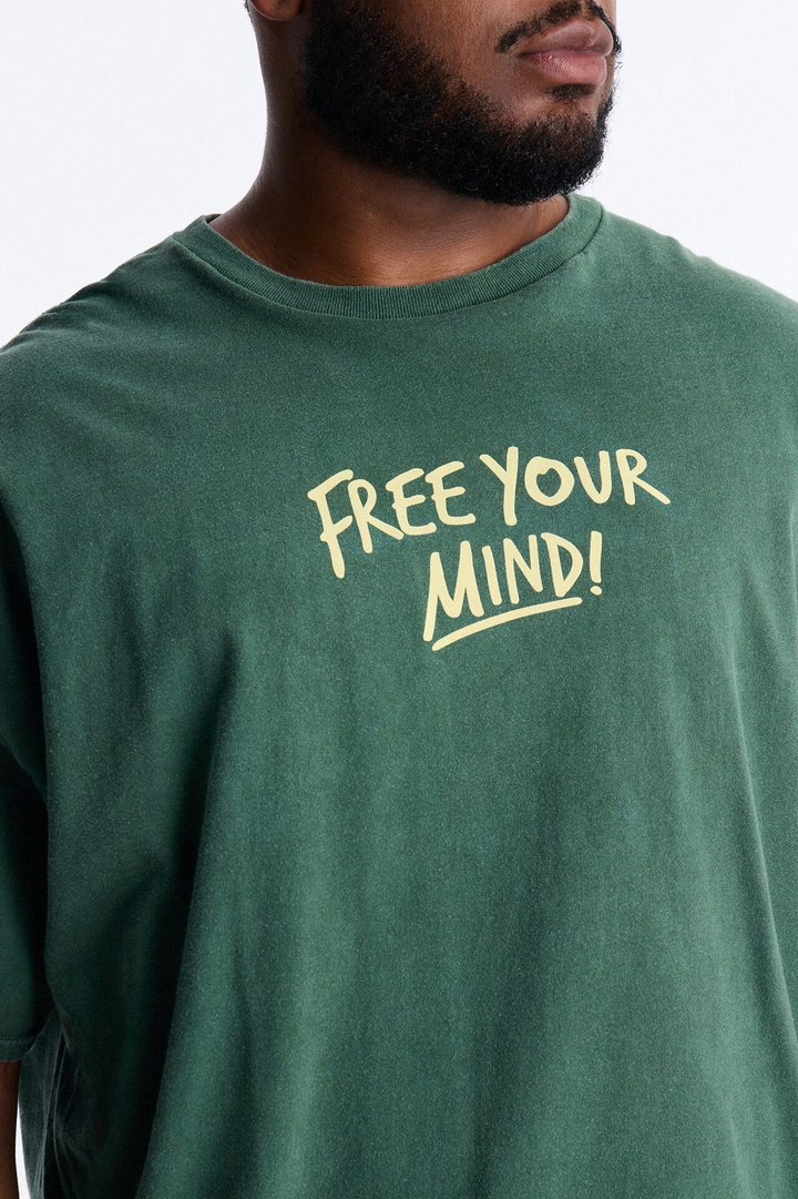 Free Your Mind And Live Short Sleeve Tee - Hunter Green