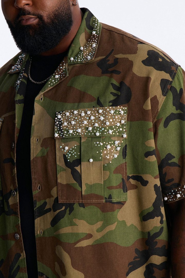 Cropped Pearl World Embellished Shirt - Camouflage