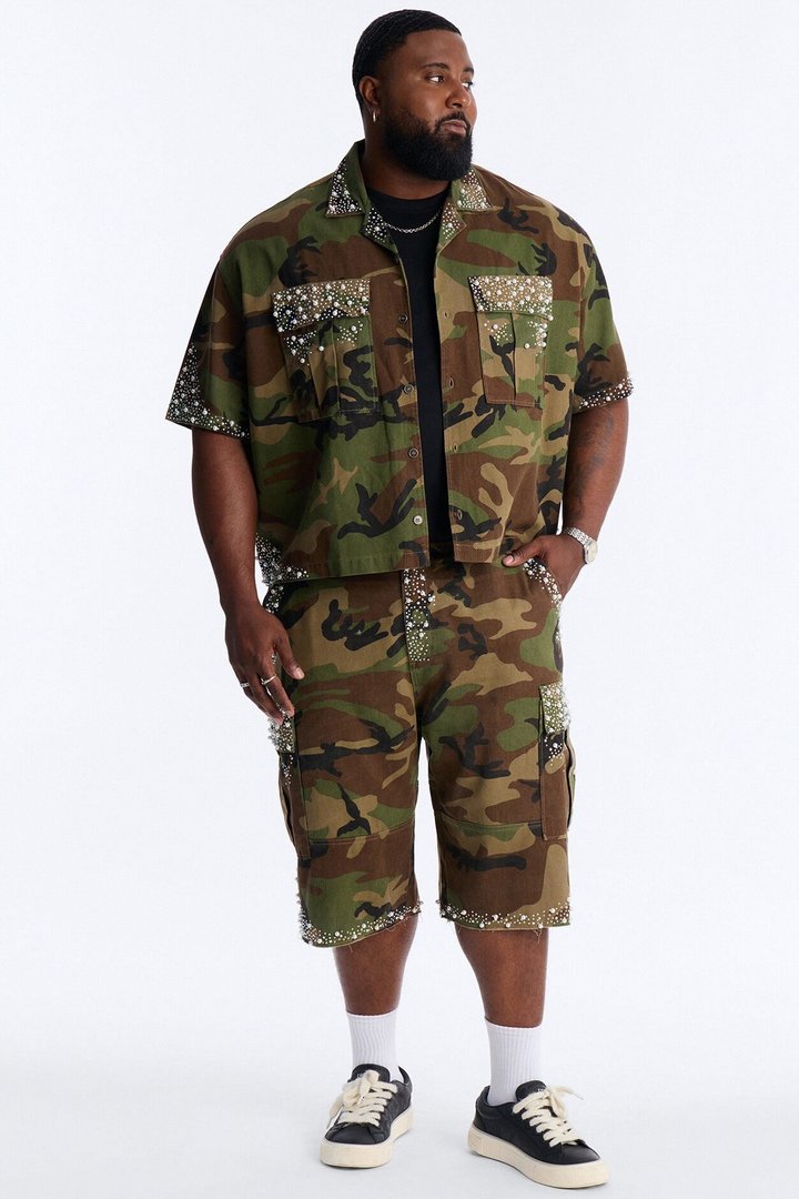 Baggy Pearl World Embellished Short - Camouflage