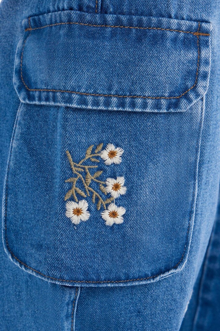 Mini Fab Flowers Cargo Jeans - Medium Wash