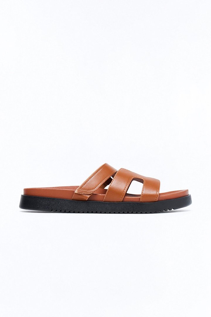 Emma Slides - Camel