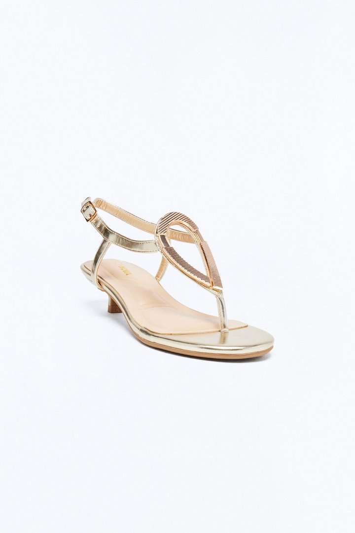 Trent Hardware Kitten Heels - Gold