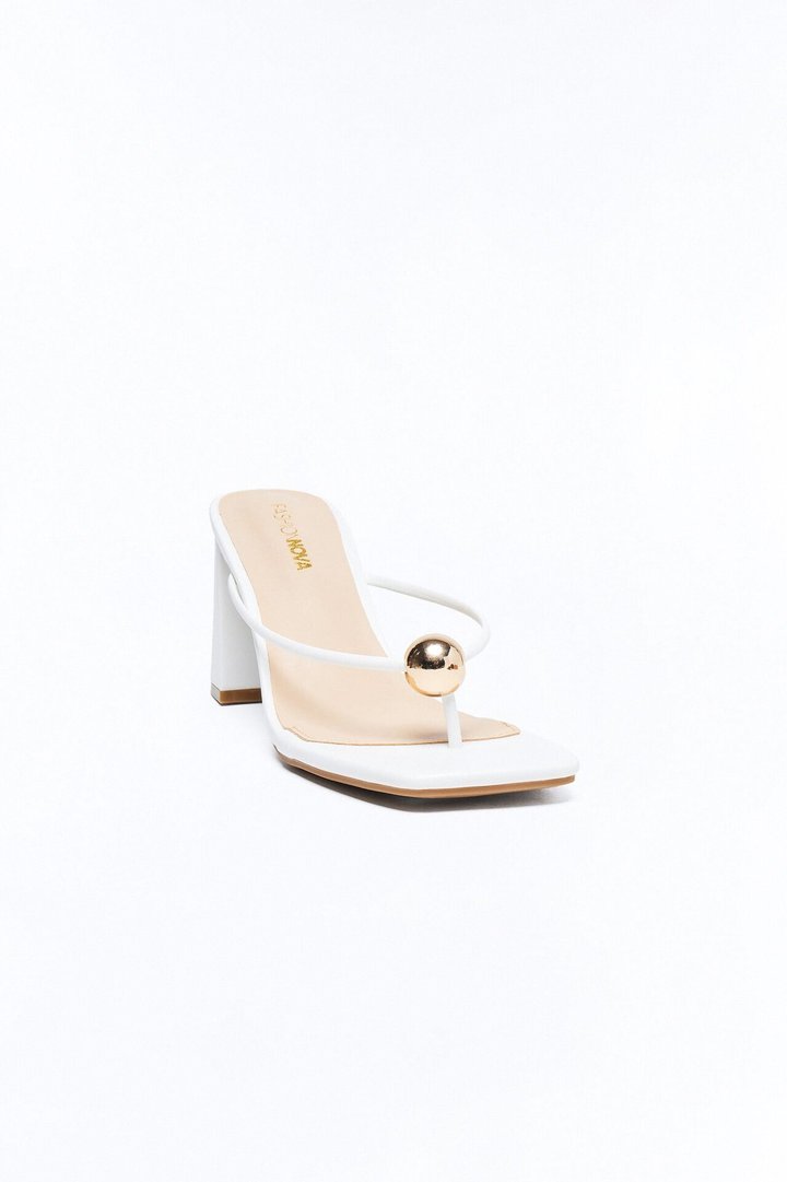 Venetian Hardware Thong Heels - White