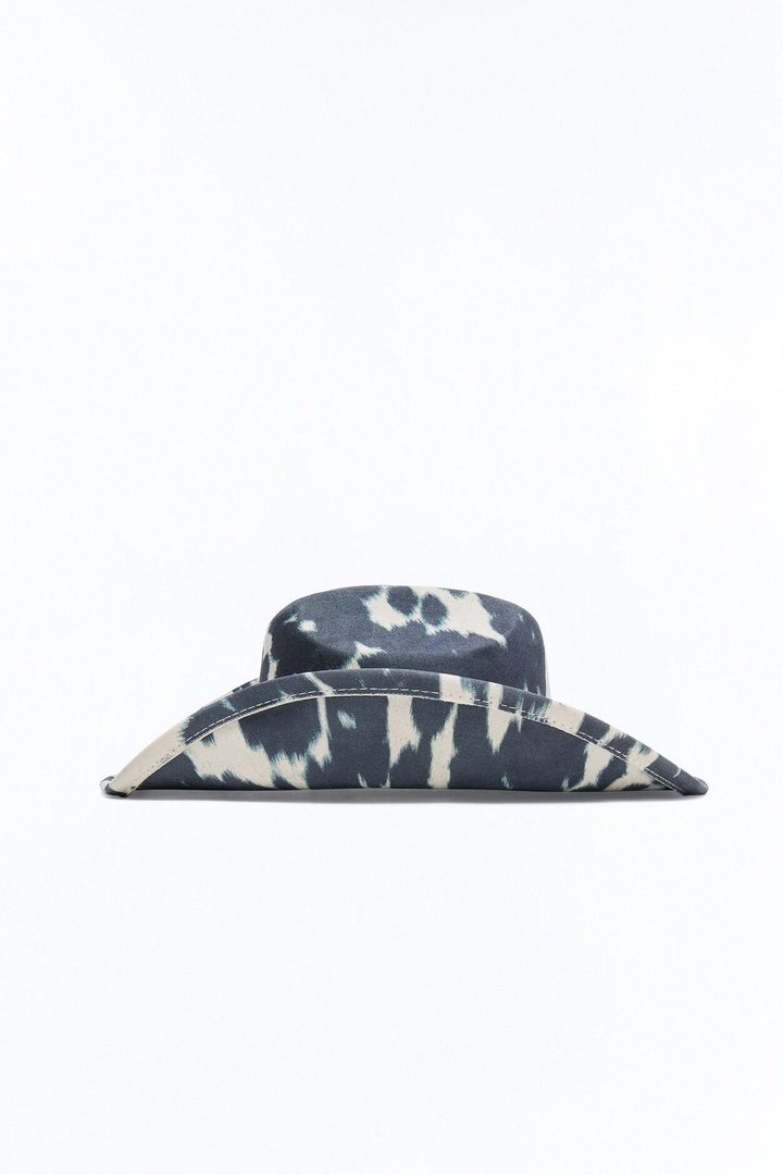 A Farm Boy's Heart Cowboy Hat - Black/combo