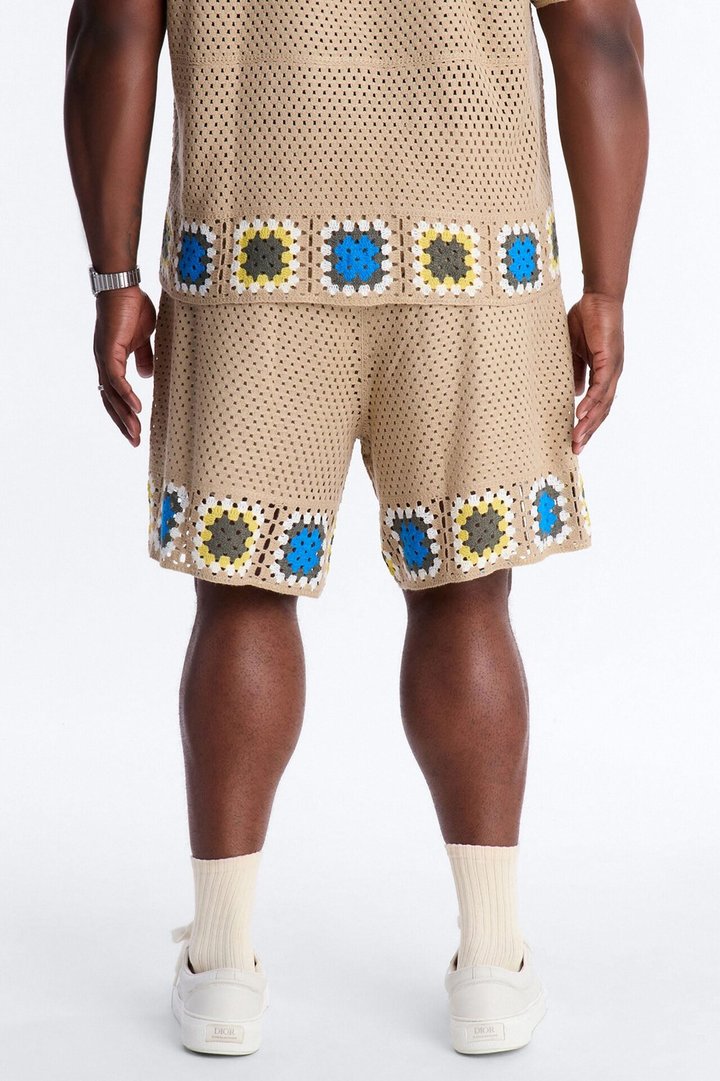 Relaxed Daisy Daze Crochet Short - Tan