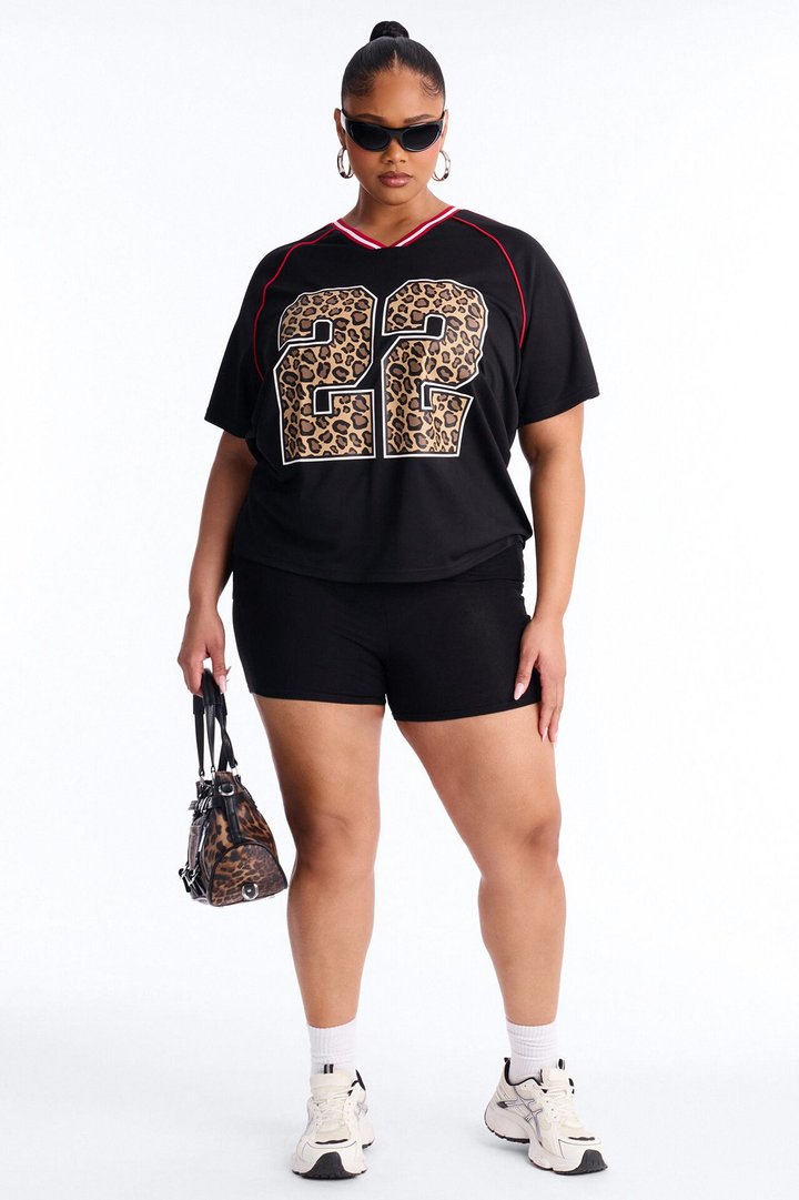 Leopard Numbers V Neck Jersey - Black